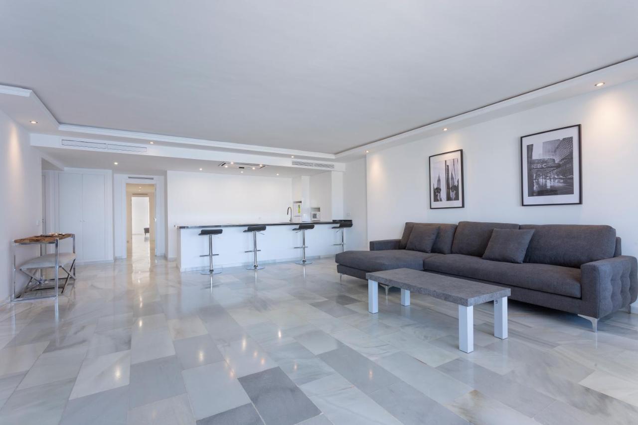 Aparthotel B51 Executive Flats Marbella Zewnętrze zdjęcie